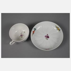 Meissen fünf Tassen mit Untertassen