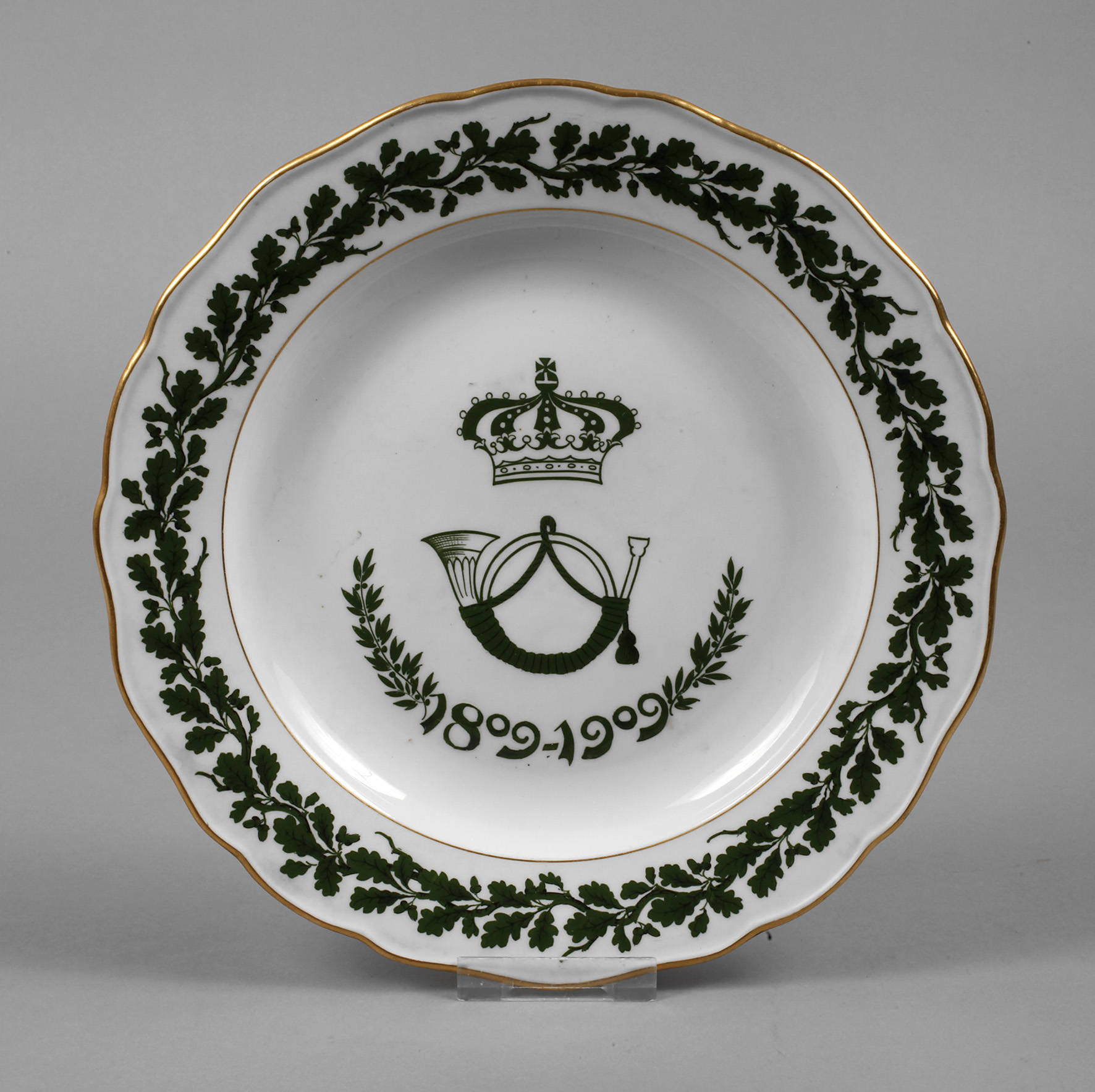 Meissen Regimentsteller Weinlaubdekor