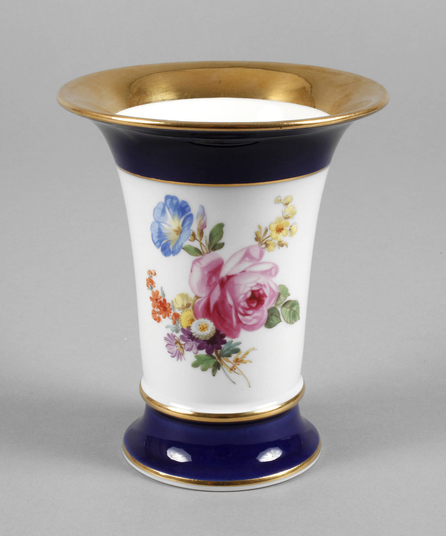 Meissen Trichtervase