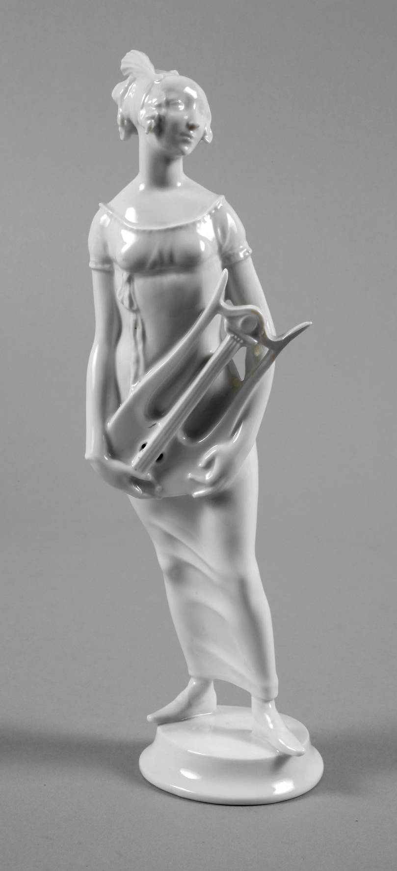 Schwarzburger Werkstätten Dame mit Lyra