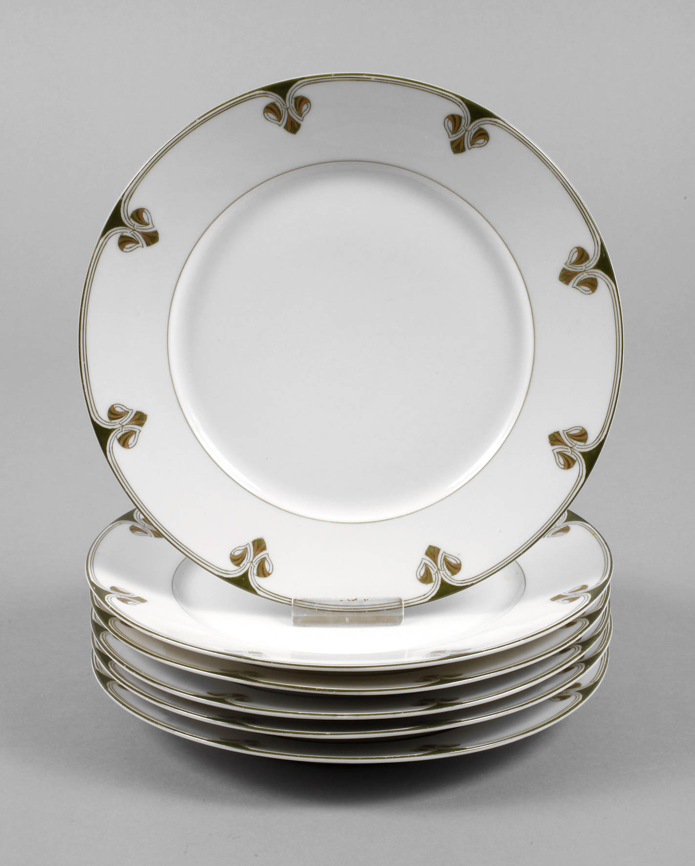 Sechs Jugendstil-Kuchenteller
