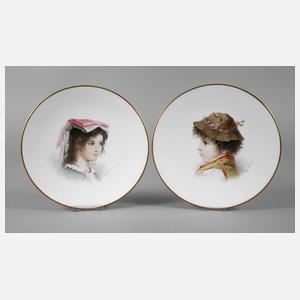 Paar Teller mit Tiroler Kindermotiven