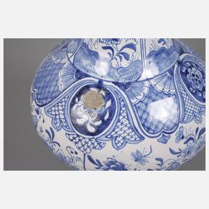 Große Delfter Fayence-Vase