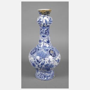 Große Delfter Fayence-Vase