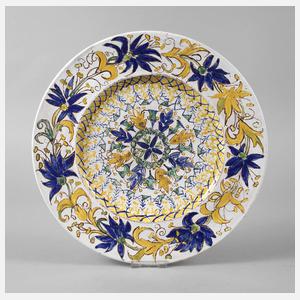 Großer Fayenceteller