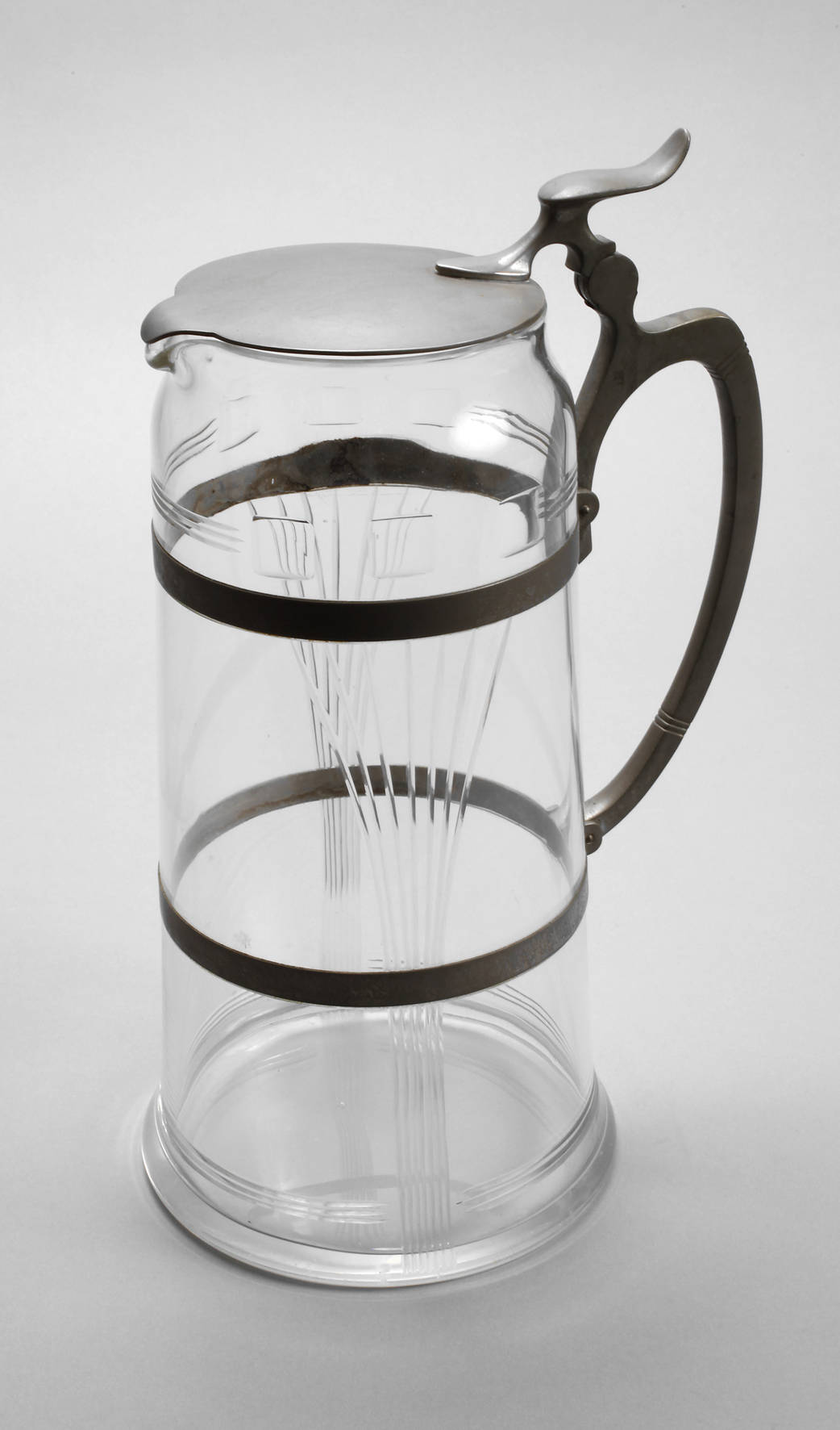 Große Jugendstilkanne