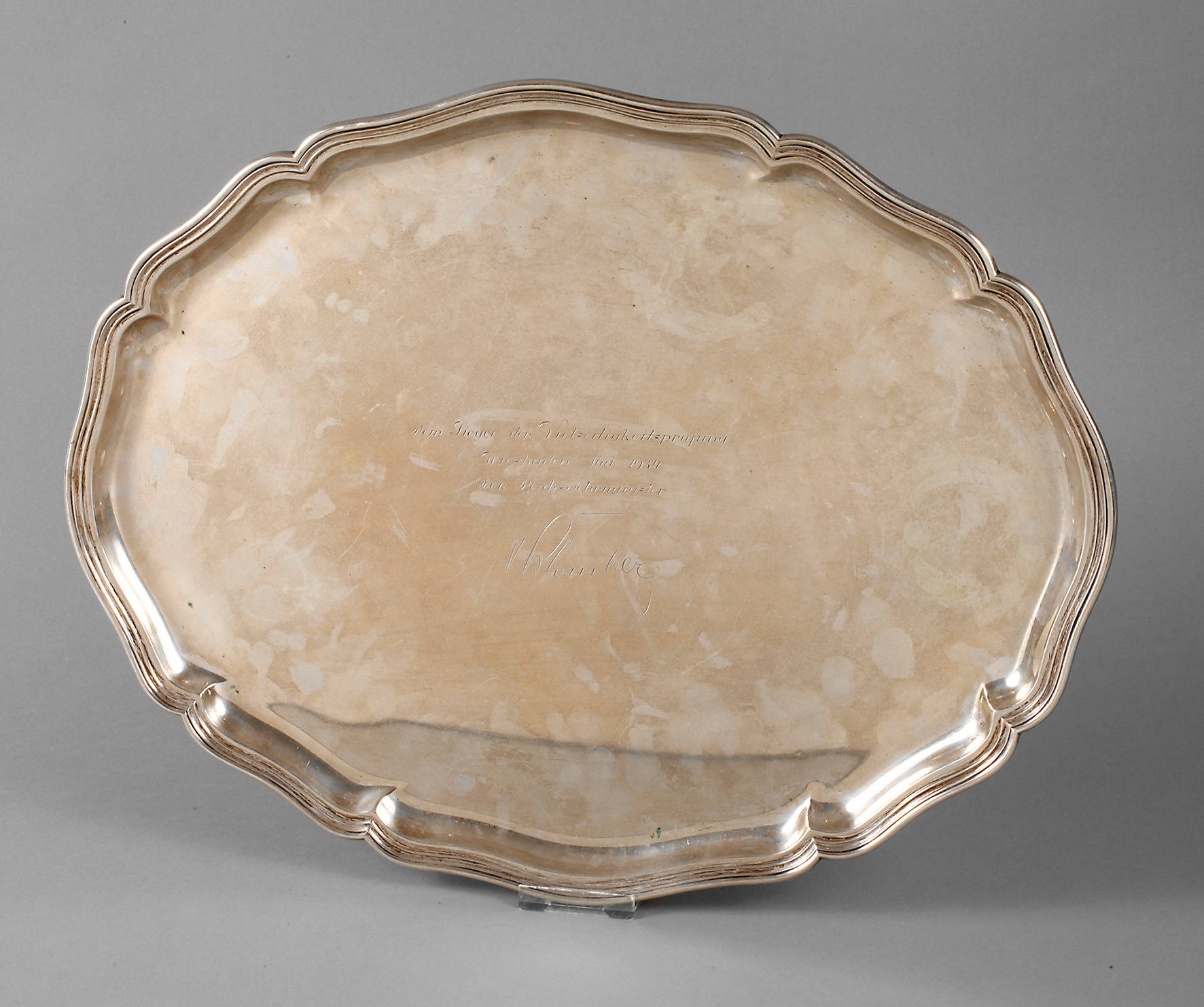 Großes Silbertablett