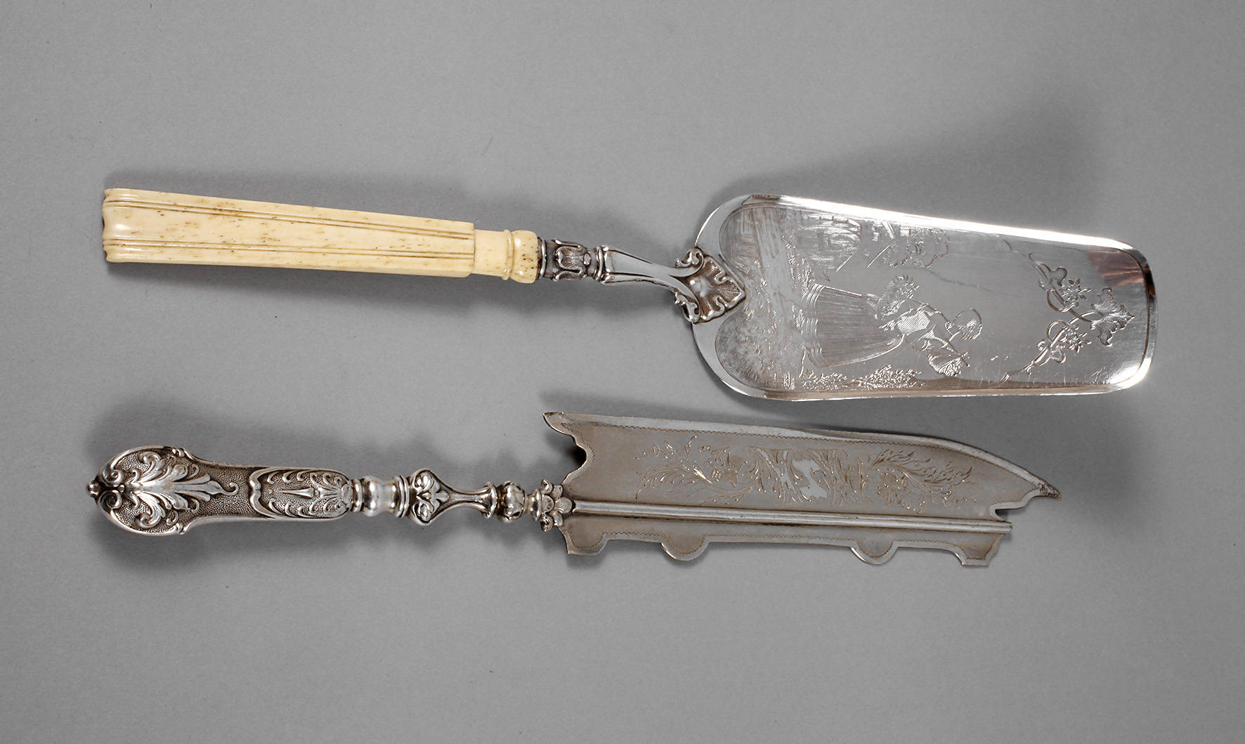 Pastetenheber und Vorlegemesser