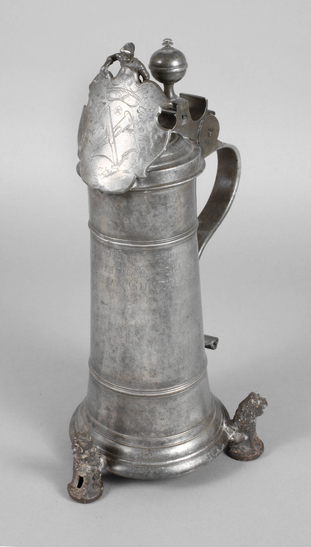 Zinn-Schleifkanne der Strumpfwirker-Innung