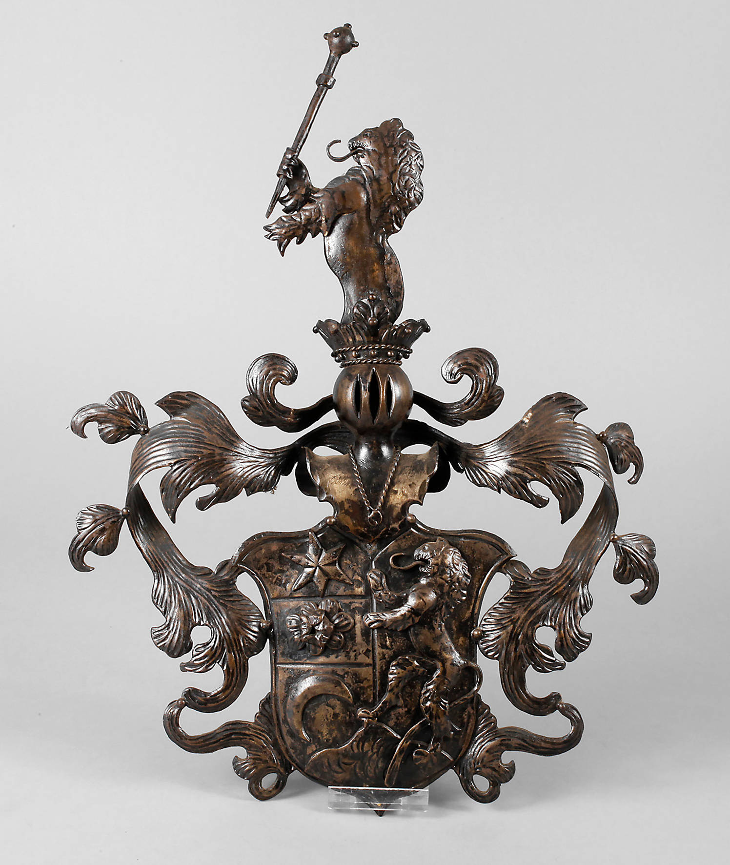 Schmiedeeisernes Wappen