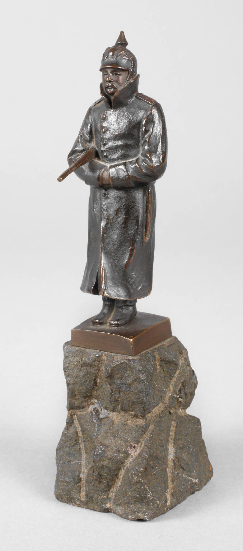 Julius Paul Schmidt-Felling, preußischer Wachmann