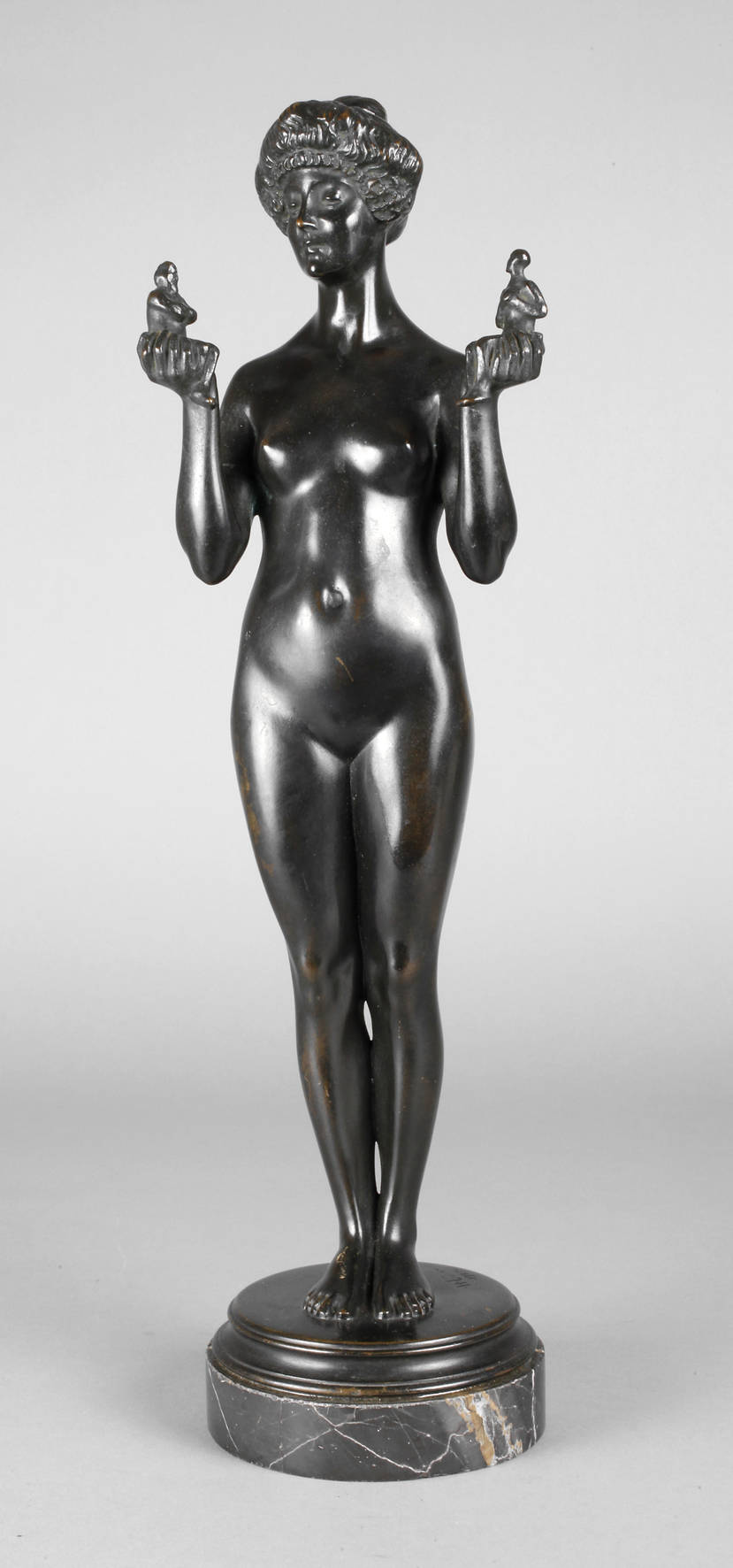 Hermann Binz, stehender weiblicher Akt