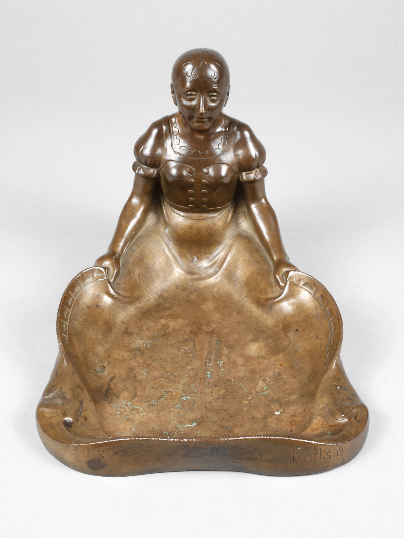 Krutsay, figürliche Bronzeschale