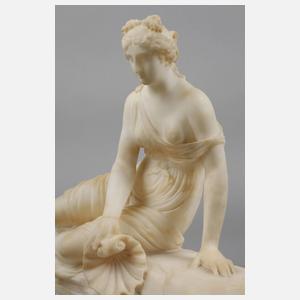 Alabasterfigur sitzende Griechin