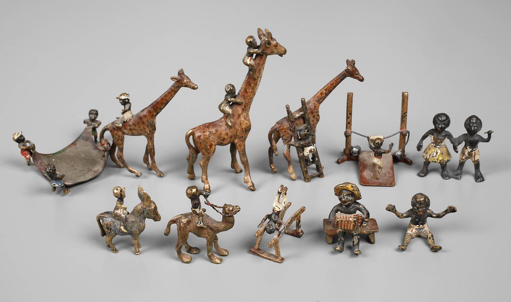 Wiener Bronze-Miniaturen afrikanischer Zirkus
