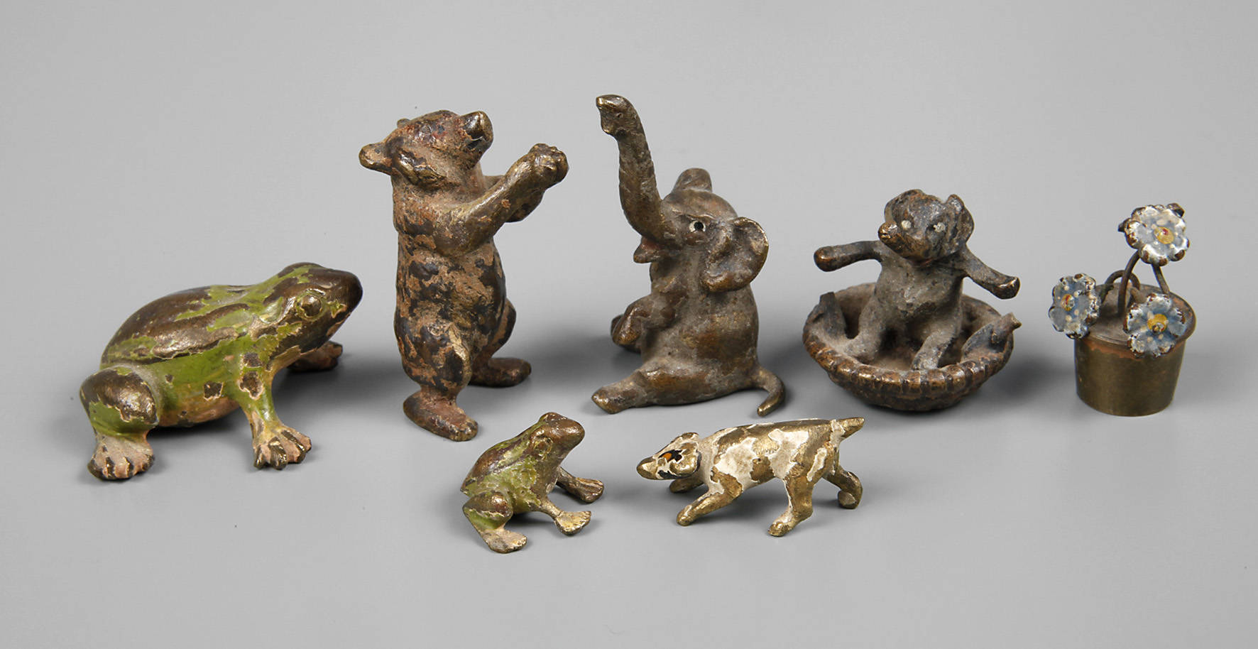 Wiener Bronze sieben Tierminiaturen