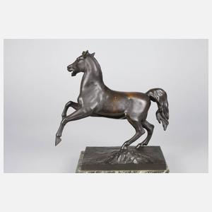 Pferdeskulptur steigender Hengst