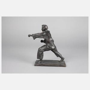 Bronze Karatekämpfer