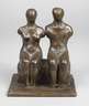 Bronze sitzendes Paar