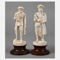 Paar Elfenbeinschnitzereien111