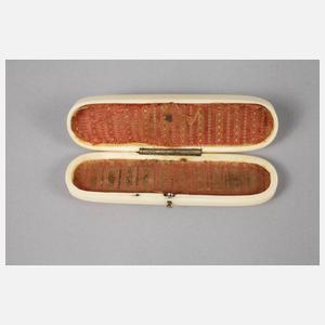 Feines Elfenbeinetui