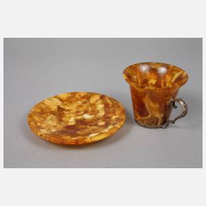 Drei Mokkatassen Bernstein