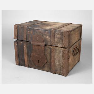Kleine Truhe 18. Jh.