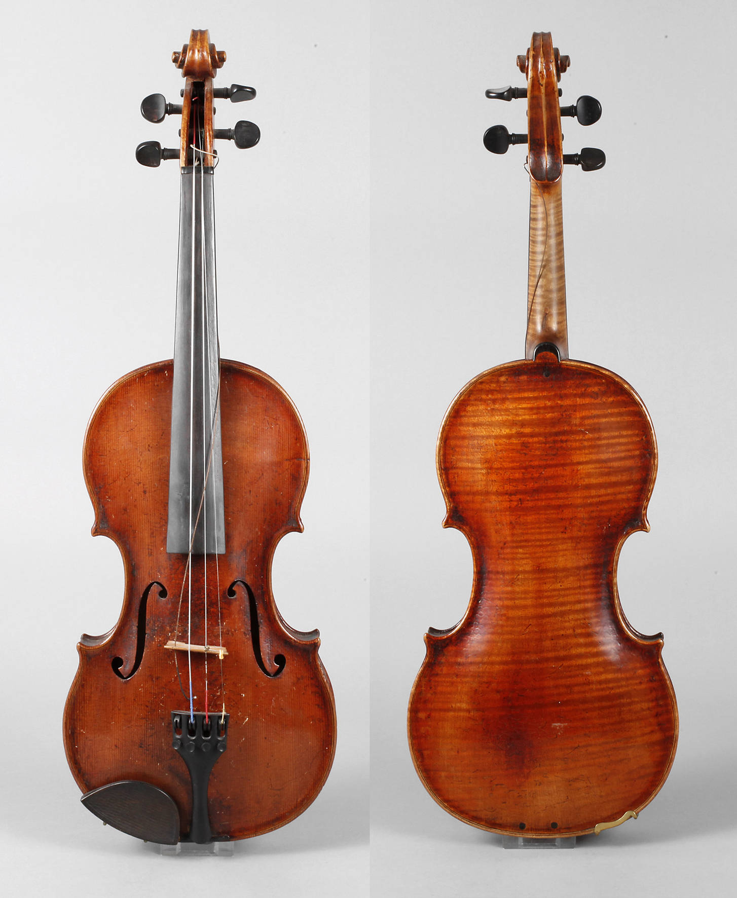 Violine mit Bogen