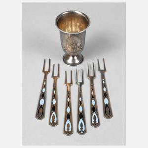 Russland Wodkabecher und sechs kleine Gabeln