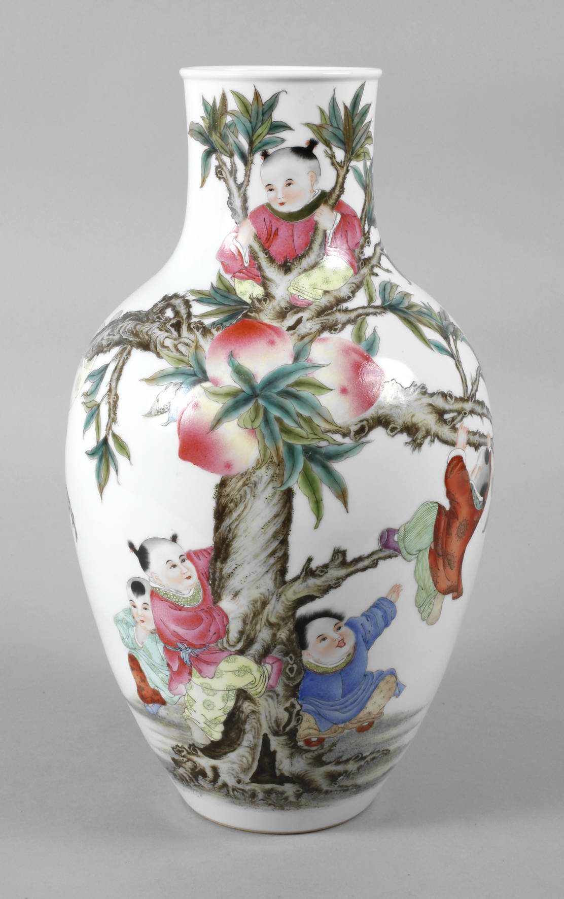 Vase China
