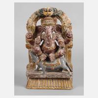 Figürliche Schnitzerei111