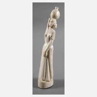 Elfenbeinfigur Wasserträgerin111