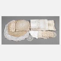 Konvolut Spitzendeckchen111