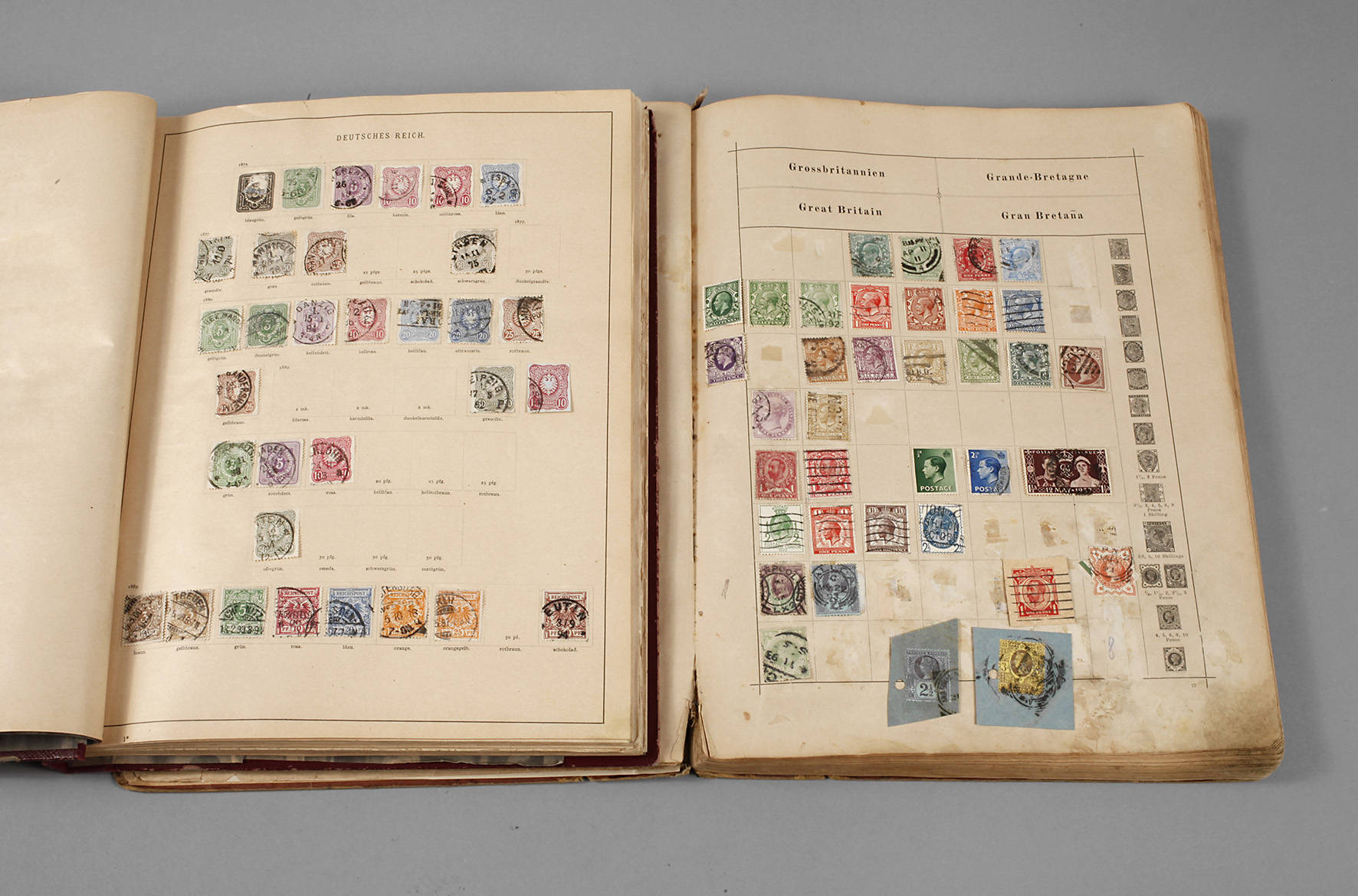 Zwei Briefmarkenalben Europa bis alle Welt