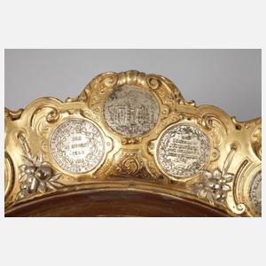 Prachtvoller Münzteller