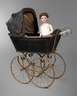 Naether Kinderwagen mit Armand Marseille Porzellankopfpuppe