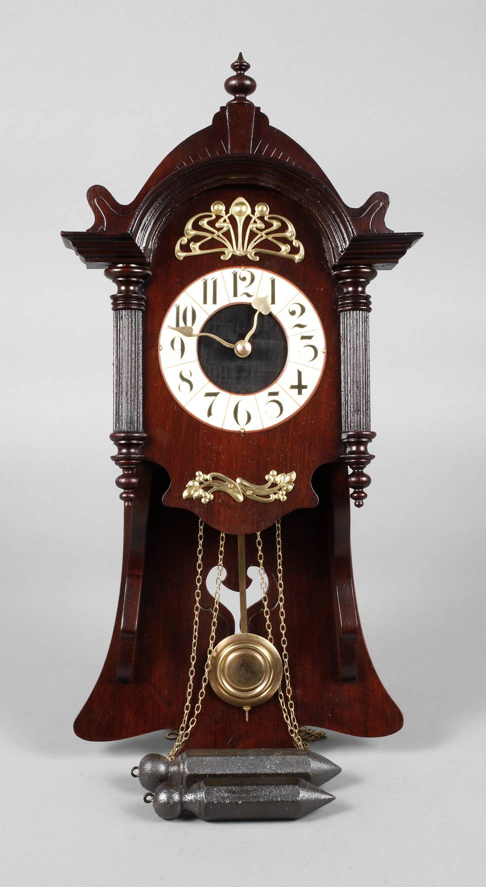 Jugendstil-Wanduhr