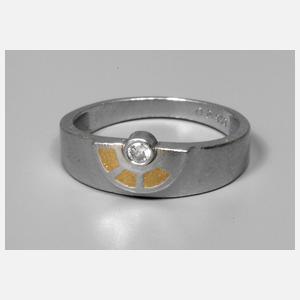 Platinring mit Brillanten