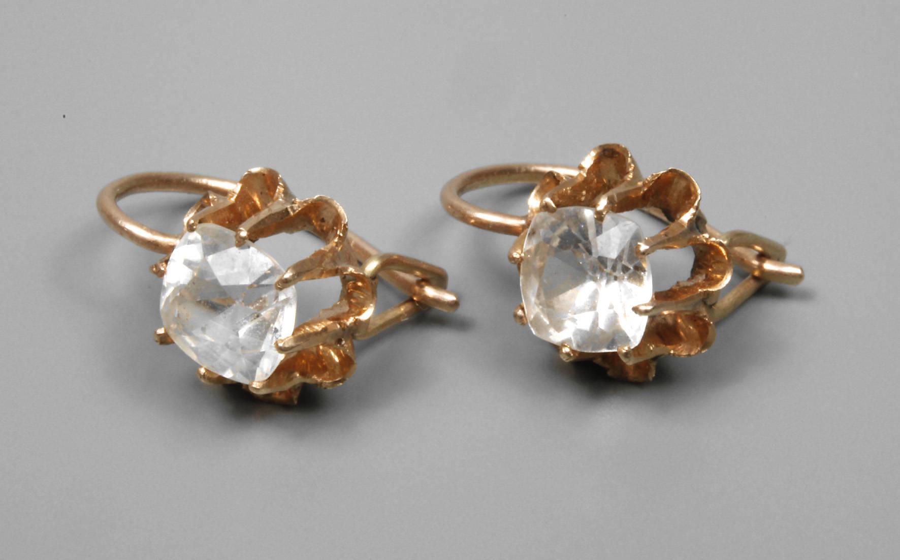 Paar Ohrringe mit Bergkristall