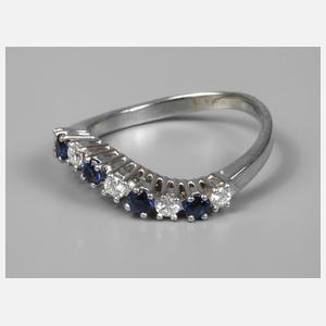 Damenring mit Brillanten und Saphiren