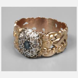 Ring mit Saphir und Diamantrosen