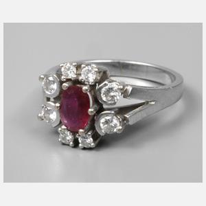 Damenring mit Rubin und Brillanten