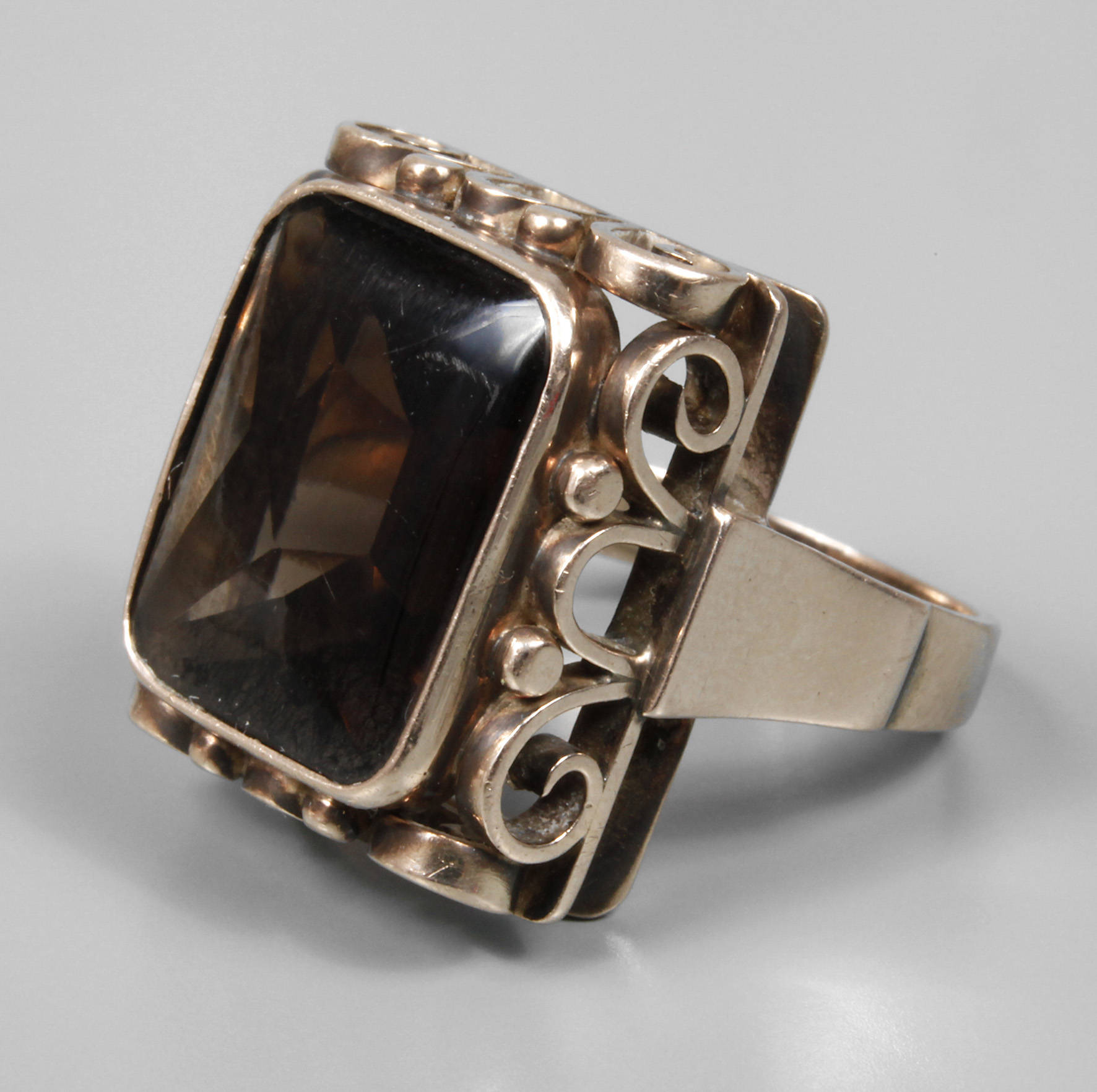 Damenring mit Rauchquarz