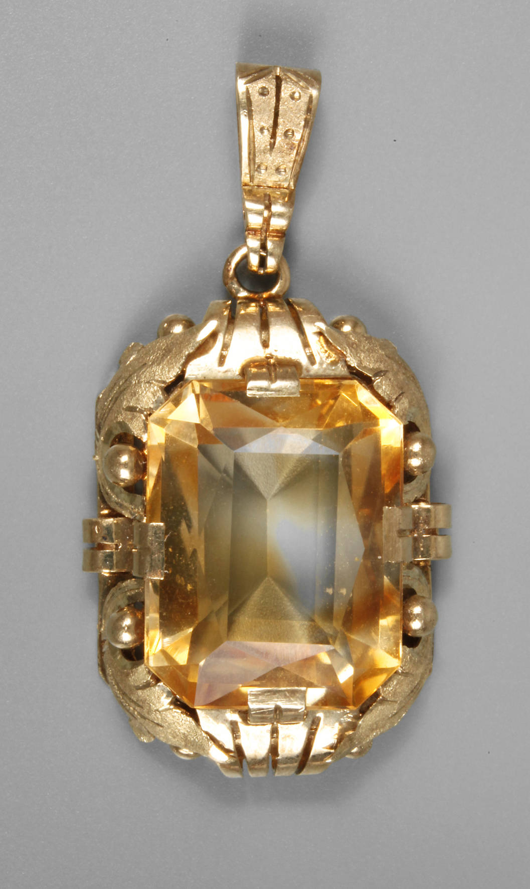 Anhänger mit Citrin