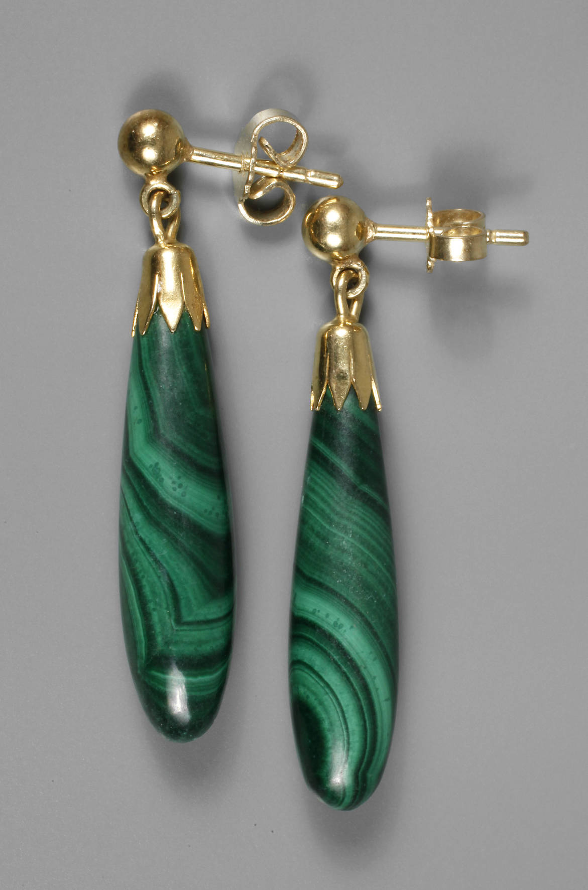 Paar Ohrhänger mit Malachit