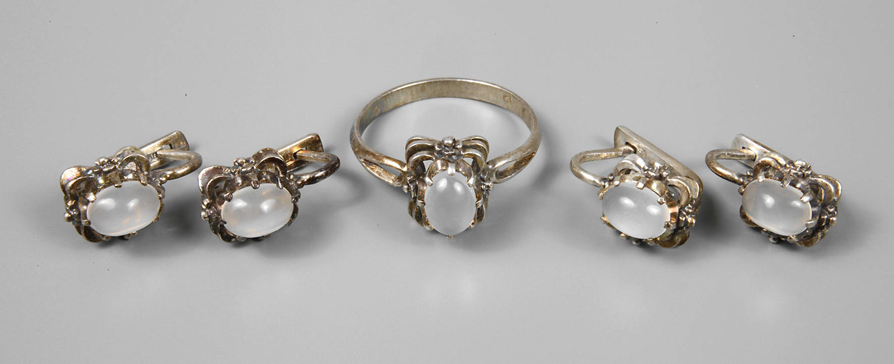 Konvolut mongolischer Mondstein Schmuck