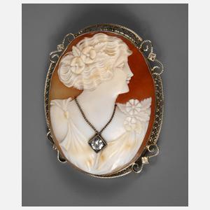 Anhänger Muschelcamée mit Brillantbesatz ca. 0,25 ct