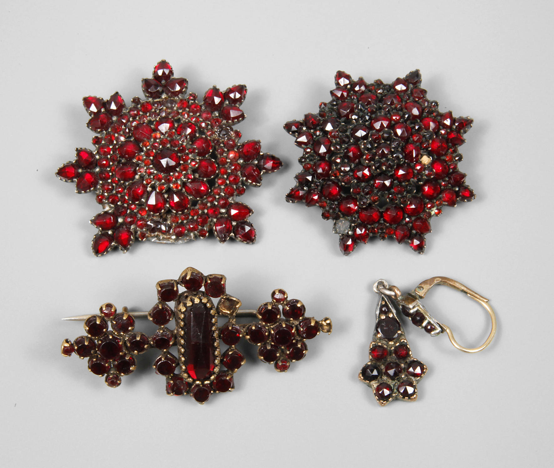 Konvolut Granatschmuck