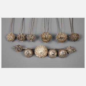 Konvolut Hutnadeln und Knöpfe