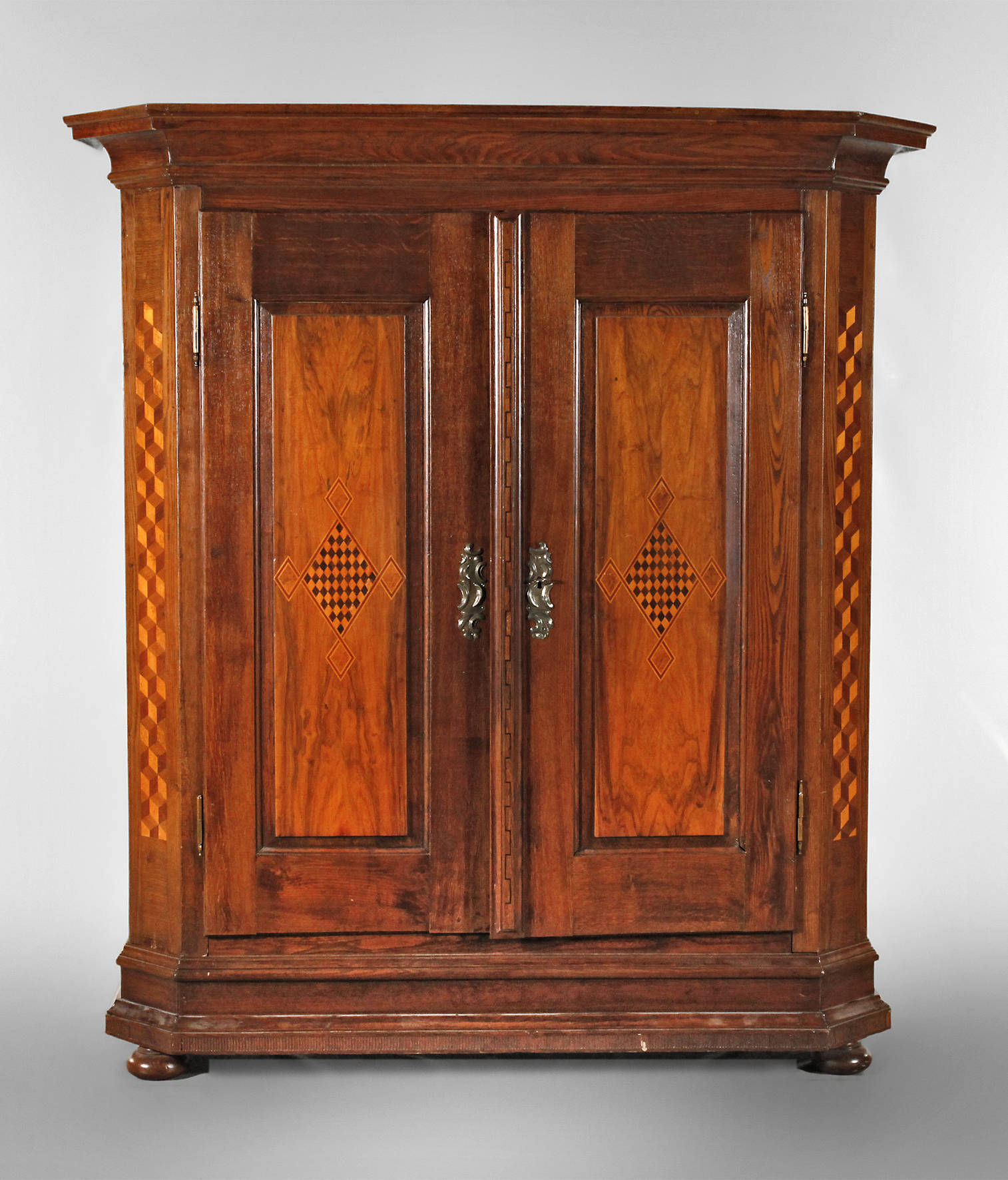 Barocker Dielenschrank